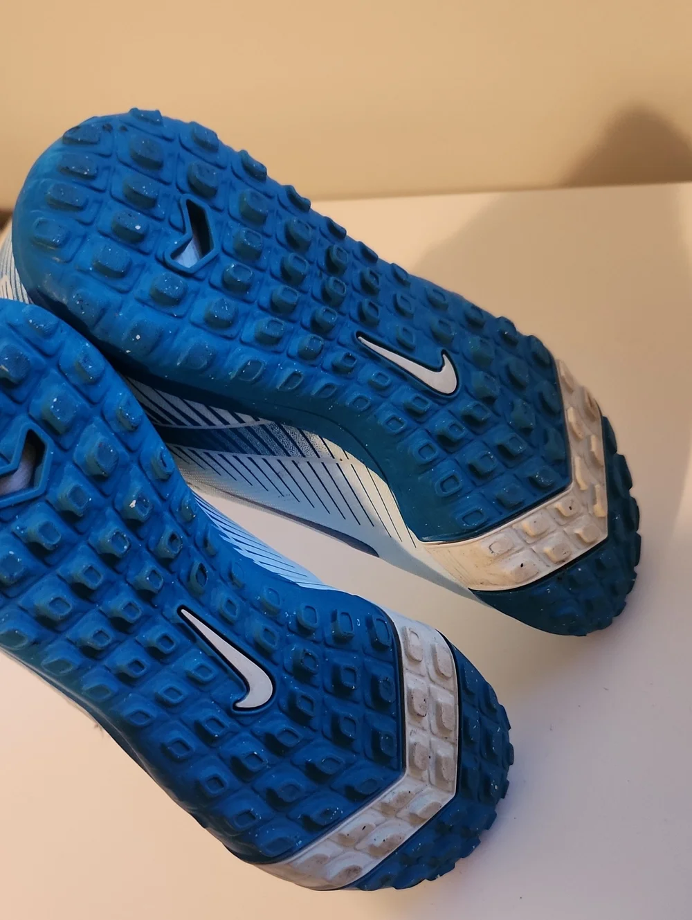 Nike Boys White & Blue Slip-On Athletic Soccer Shoes